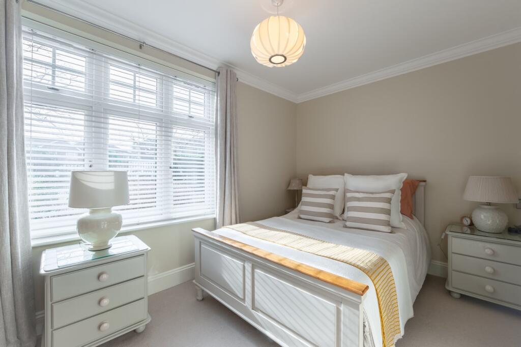 Additional property image - Bear Lane, Henley-in-Arden, B95