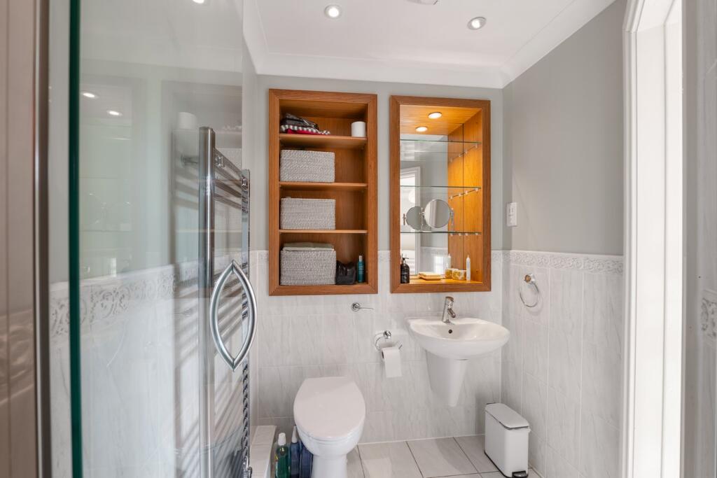 Additional property image - Bear Lane, Henley-in-Arden, B95