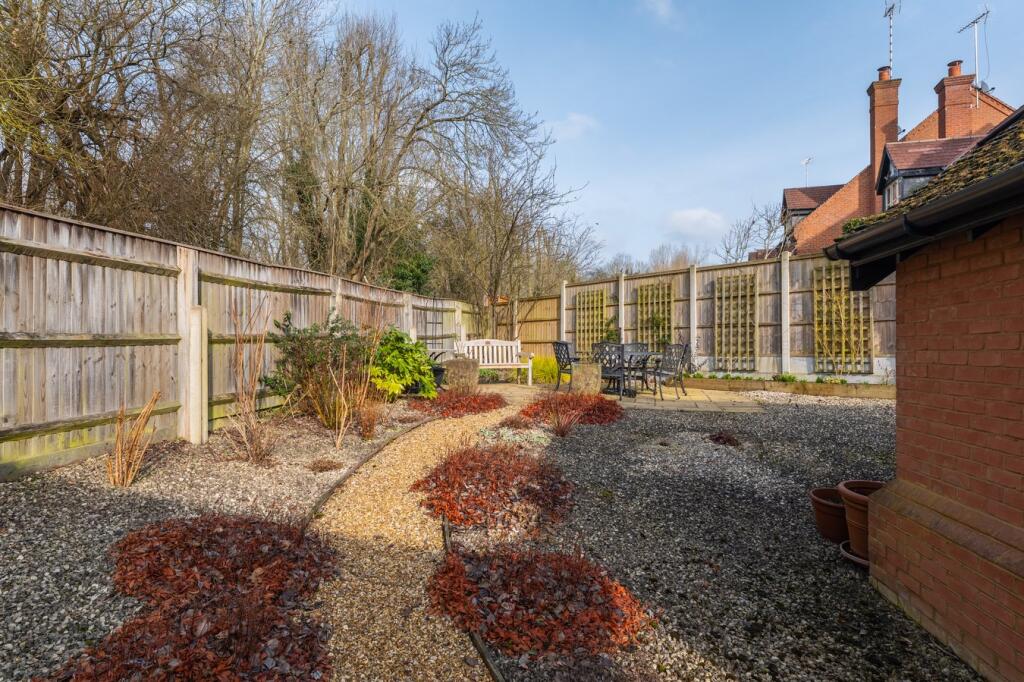 Additional property image - Bear Lane, Henley-in-Arden, B95