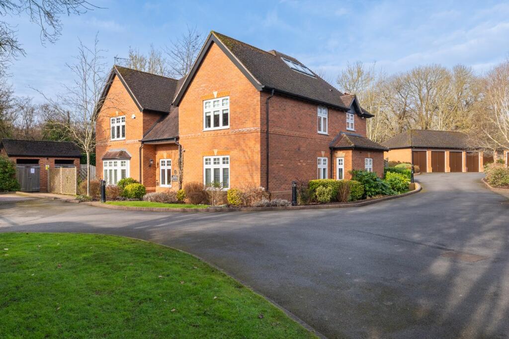 Additional property image - Bear Lane, Henley-in-Arden, B95