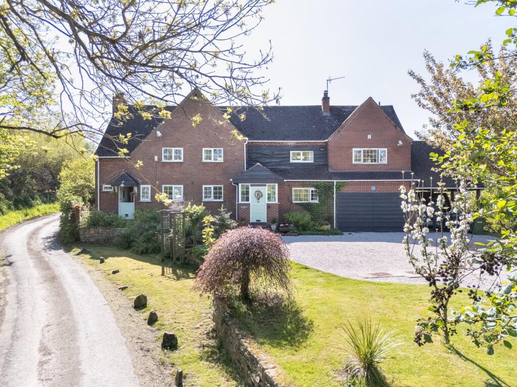 Main image of property:  Shelfield, Alcester, B49