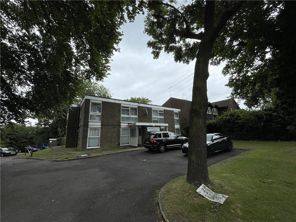 Main image of property: 4 Wendlebury Court, Dunstable Road, Luton