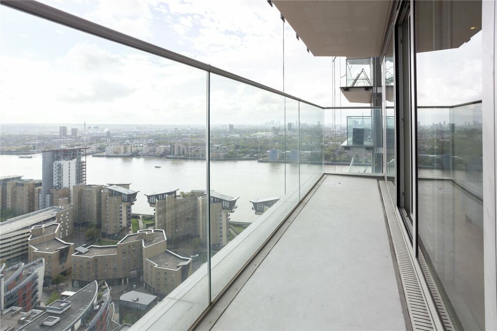 Main image of property: Marsh Wall, Canary Wharf, E14