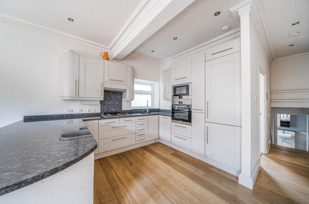 Main image of property: Cromwell Avenue, Highgate, N6