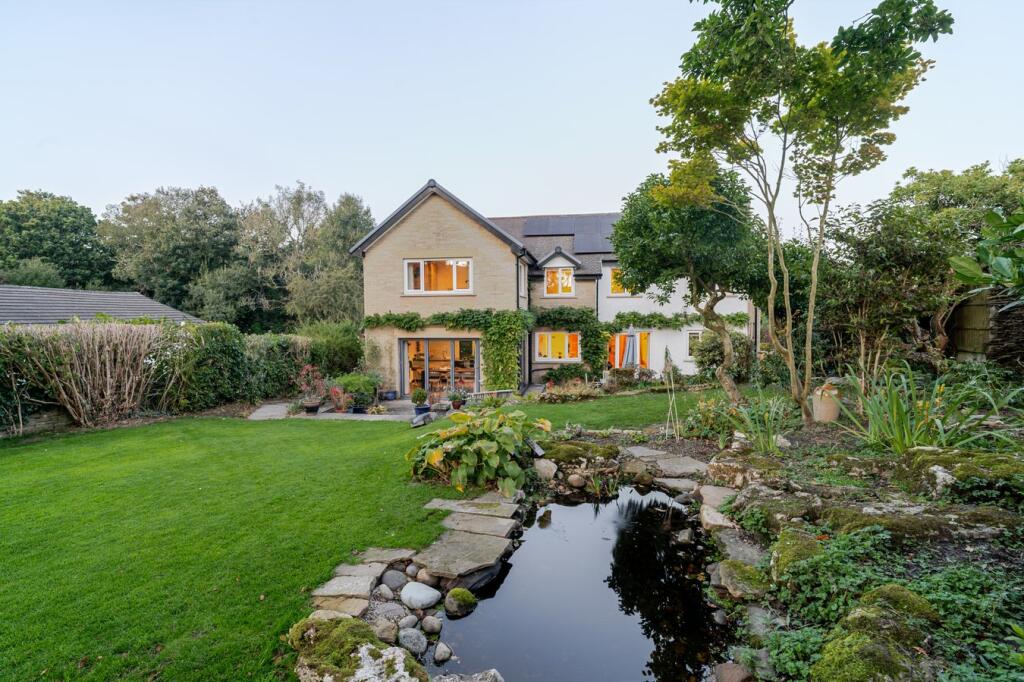 Main image of property: Denny Beck, Halton, Lancaster, LA2