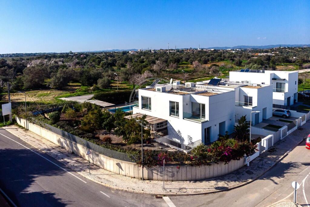 Main image of property: Algarve, Tavira (Santa Maria e Santiago)