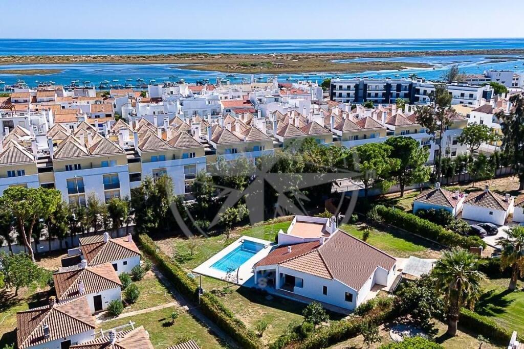 Main image of property: Algarve, Conceicao