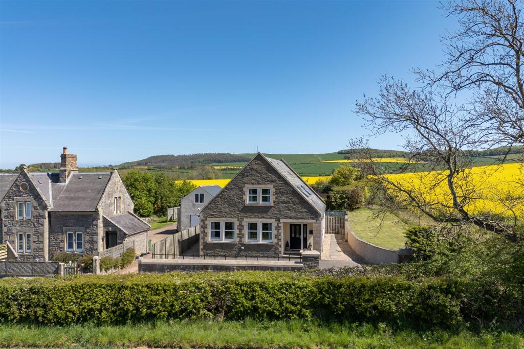 Main image of property: Oakwood, Peelwalls Ayton, TD14