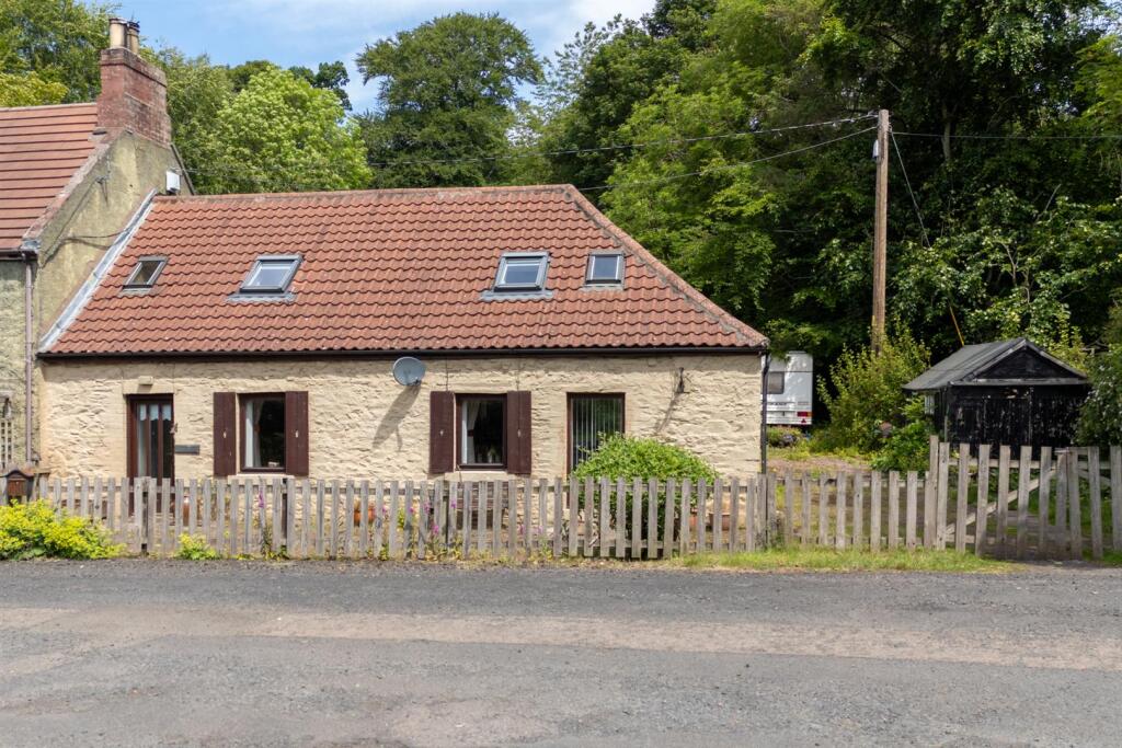 Main image of property: Auburn Cottage, Grantshouse, Duns