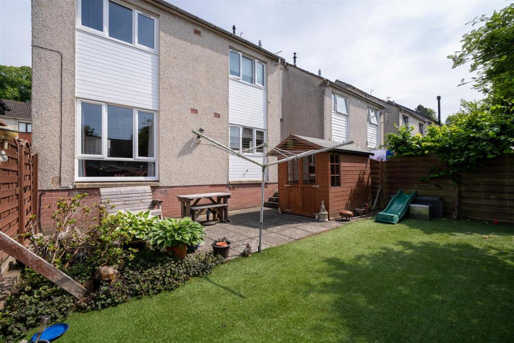 3 bedroom terraced house