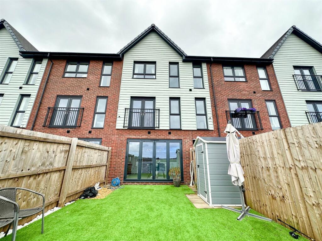 Additional property image - FFordd Wallace, Barry, Vale of Glamorgan