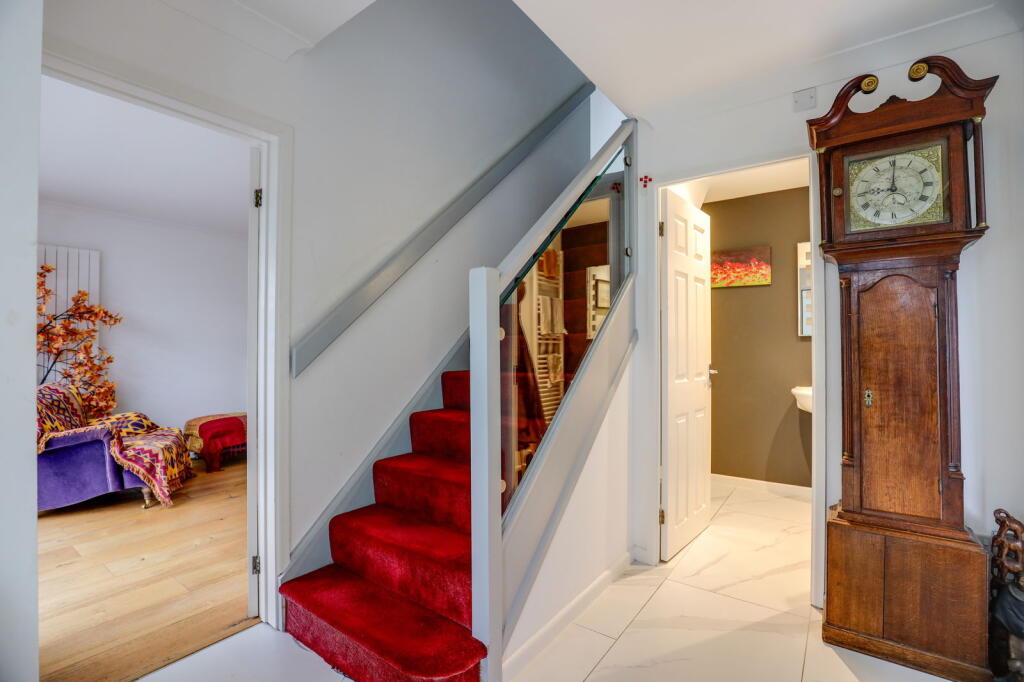 Additional property image - Whitcliffe Drive, Penarth