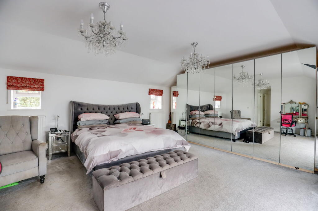 Additional property image - Whitcliffe Drive, Penarth