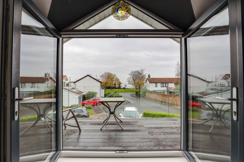 Additional property image - Whitcliffe Drive, Penarth