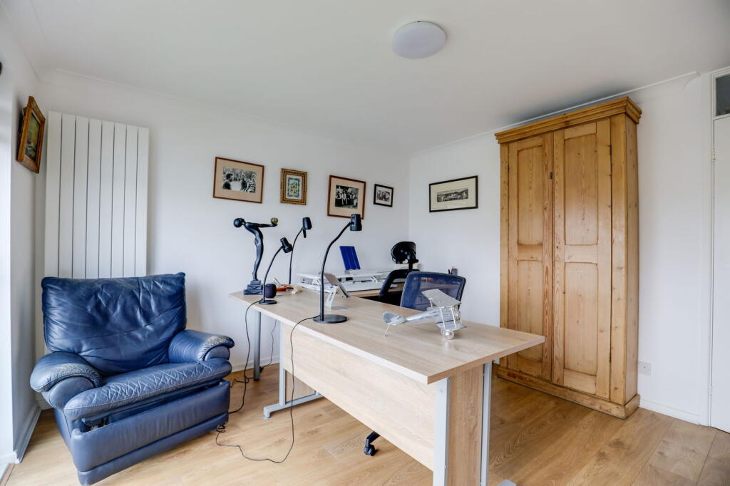Additional property image - Whitcliffe Drive, Penarth