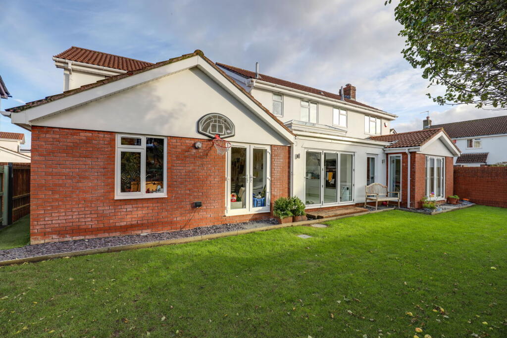 Additional property image - Whitcliffe Drive, Penarth