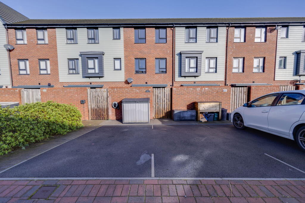 Additional property image - Ffordd Pentre, Barry