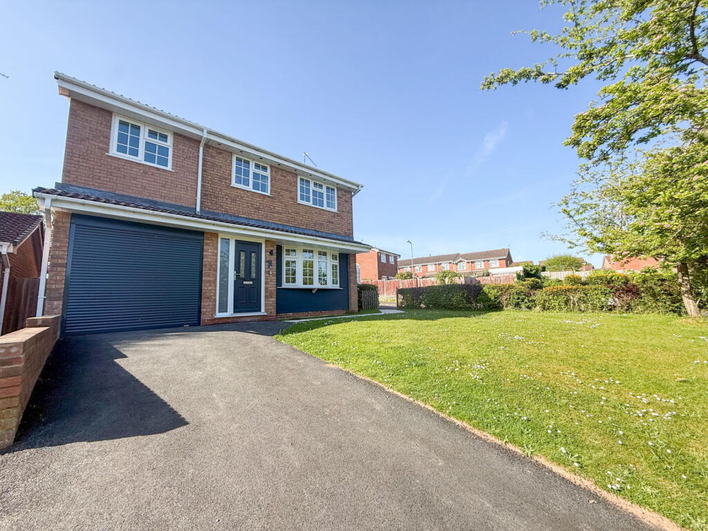 Main image of property: Neighbrook Close, Redditch,