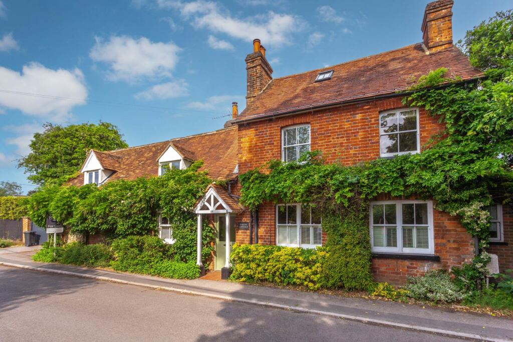 Main image of property: Sedgewell Road, Sonning Common, South Oxfordshire