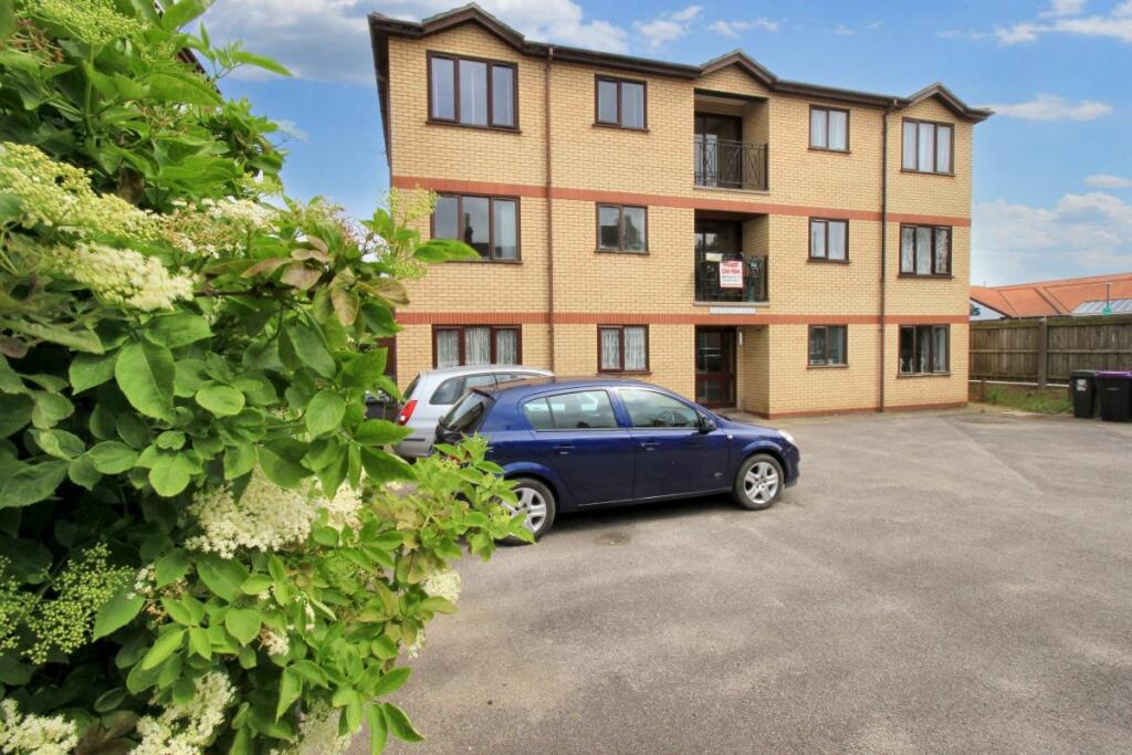 1 bedroom apartment for sale in Flat 5 Guernsey Court, Robin Hood Road