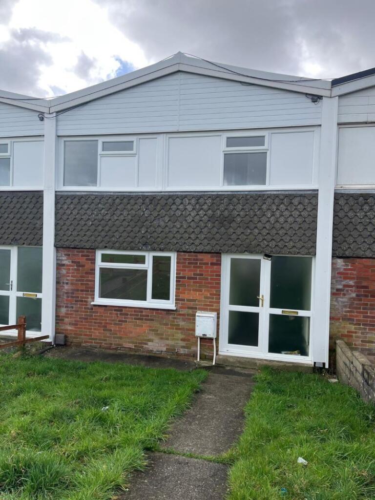 Main image of property: 26 Maes Golau, Llanelli, SA15 3ST