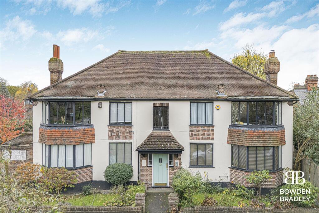 Main image of property: Forest Court, Wanstead