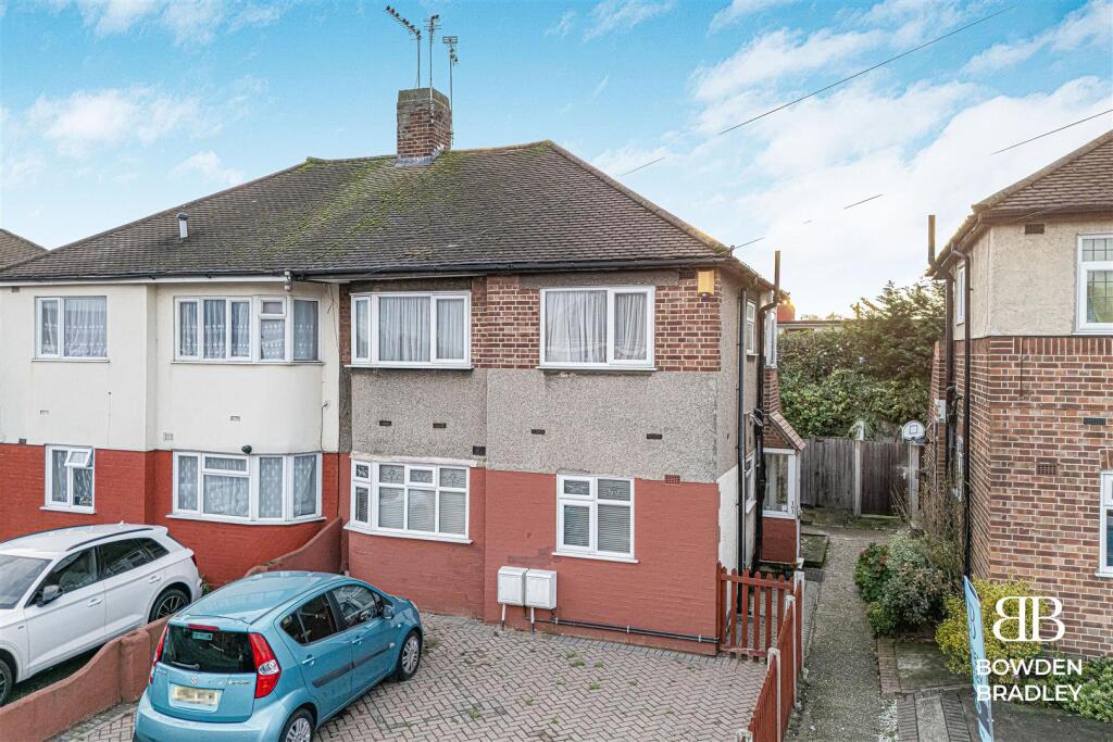 Main image of property: Tomswood Hill, Hainault