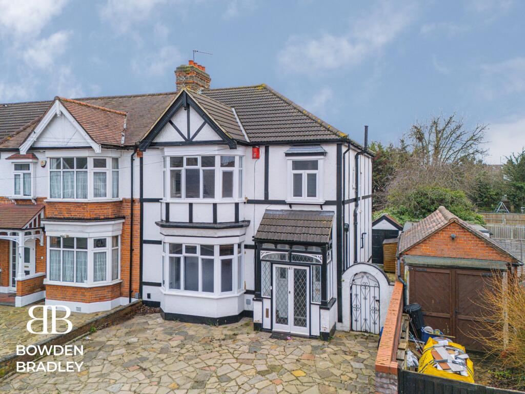 Main image of property: Castleview Gardens, Ilford, IG1