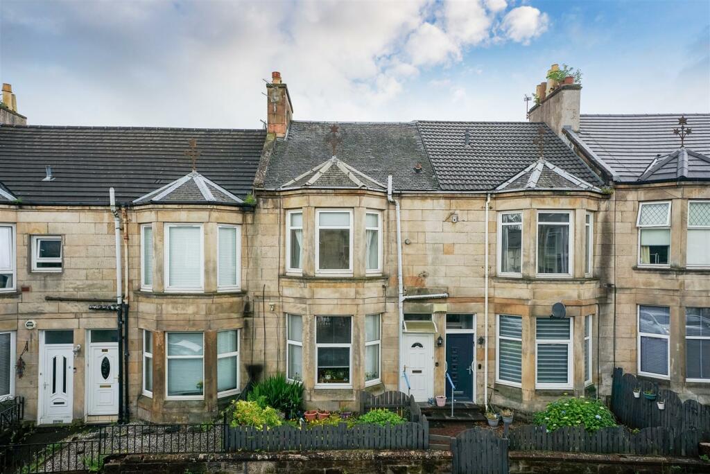 2 bedroom flat for sale in Carradale Street, Coatbridge, ML5