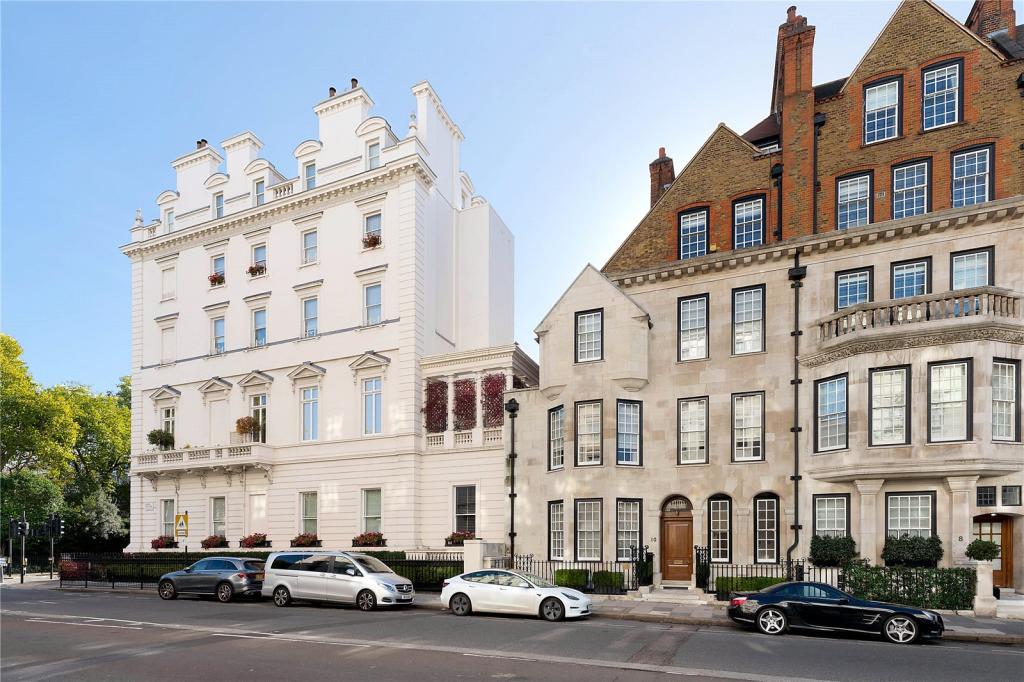 Main image of property: Eaton Gate, Belgravia, London, SW1W