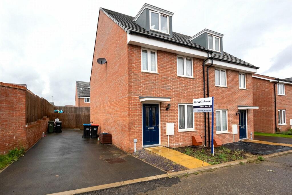 3 bedroom semidetached house for sale in Zante Grove, Newton Leys