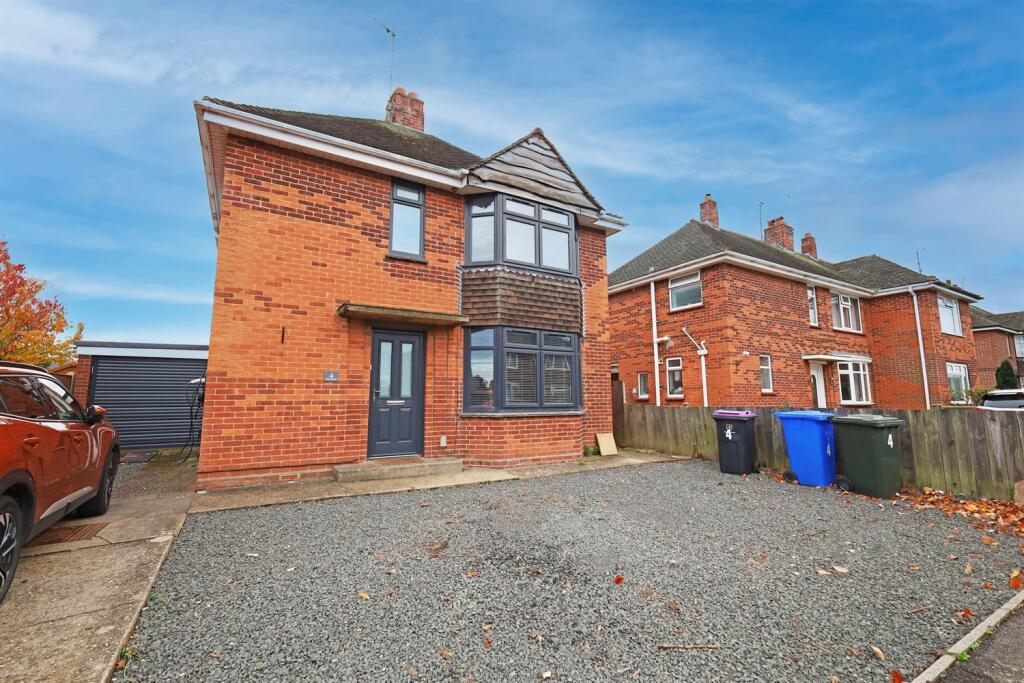 Main image of property: Kings Avenue, PE21