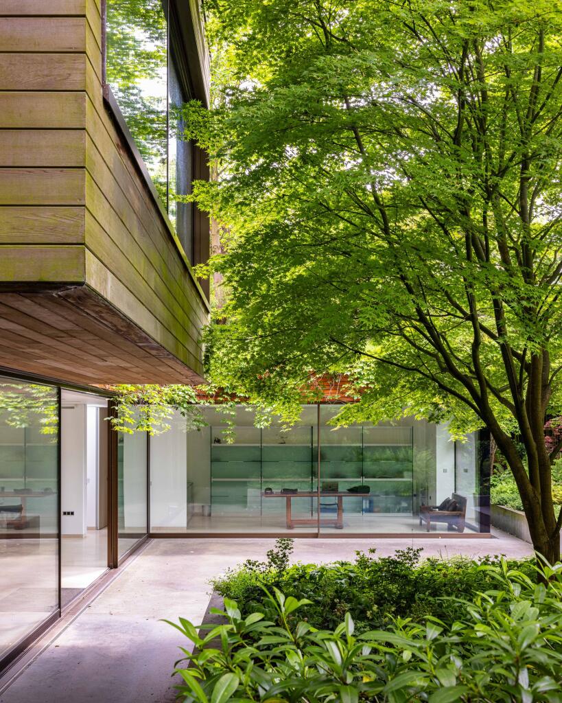 Main image of property: Elm Walk, London, NW3