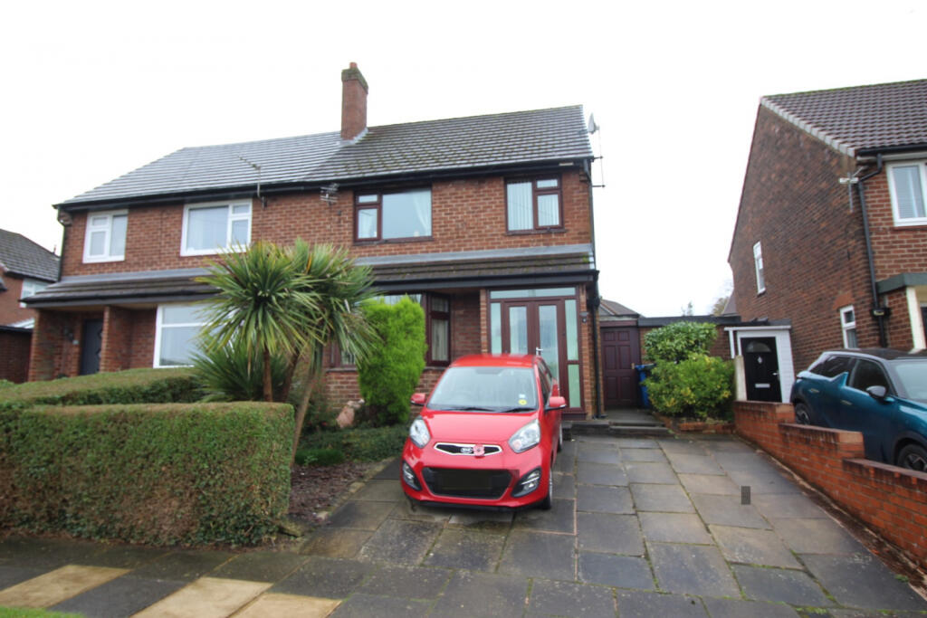 3 bedroom semidetached house for sale in Ashfield Park Drive, Standish