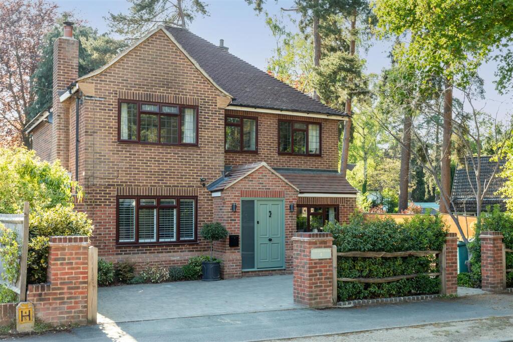 Main image of property: Lincoln Drive, Woking