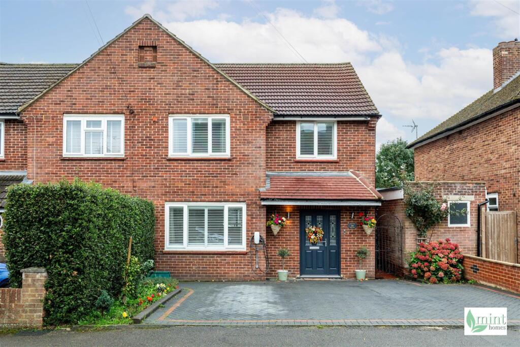 Main image of property: Manor Drive, New Haw