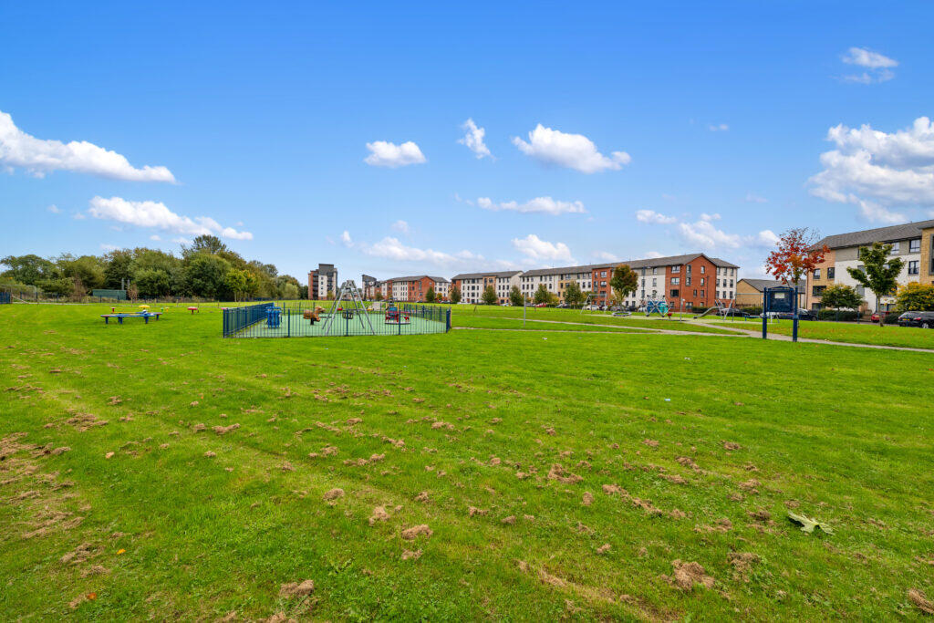Main image of property: Richmond Park Gardens, Oatlands