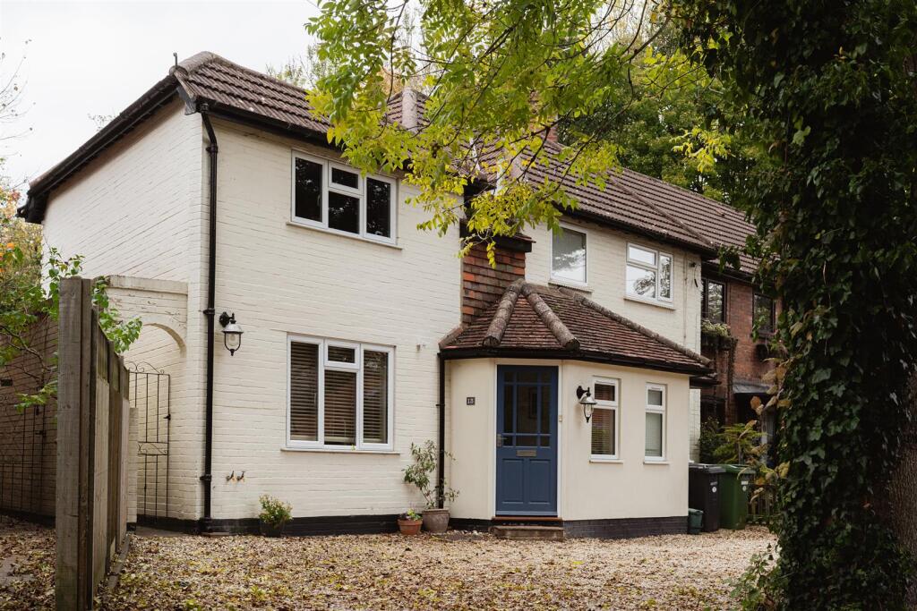 Main image of property: Limeway Terrace, Dorking