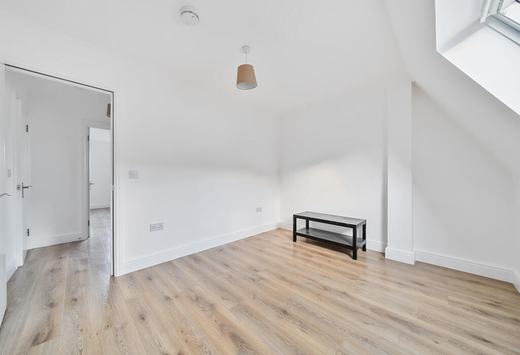 Additional property image - Petts Wood Road, Petts Wood, Orpington, BR5 1LG