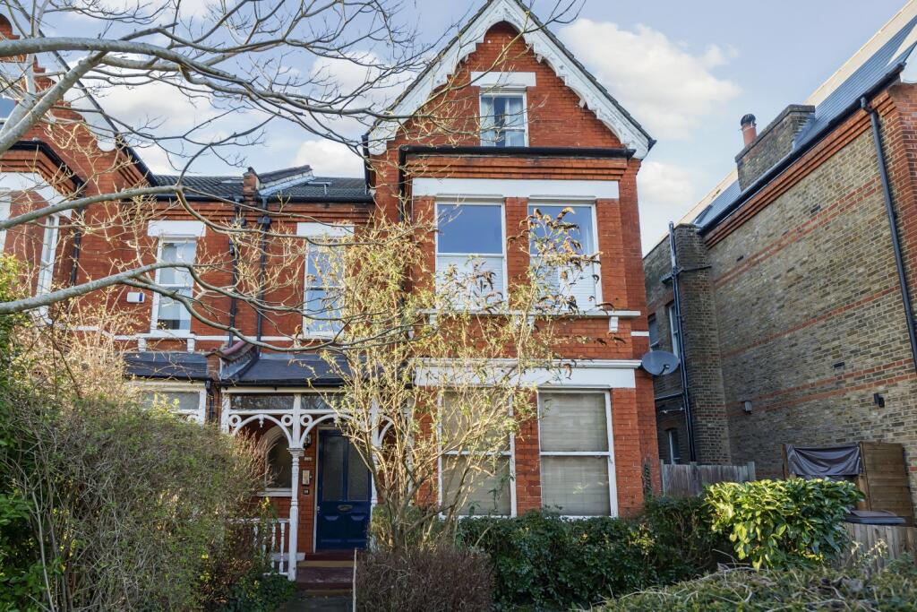 Main image of property: Crescent Road, Beckenham, BR3 6NE