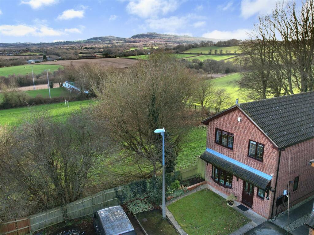Additional property image - Willetts Drive, Halesowen, West Midlands