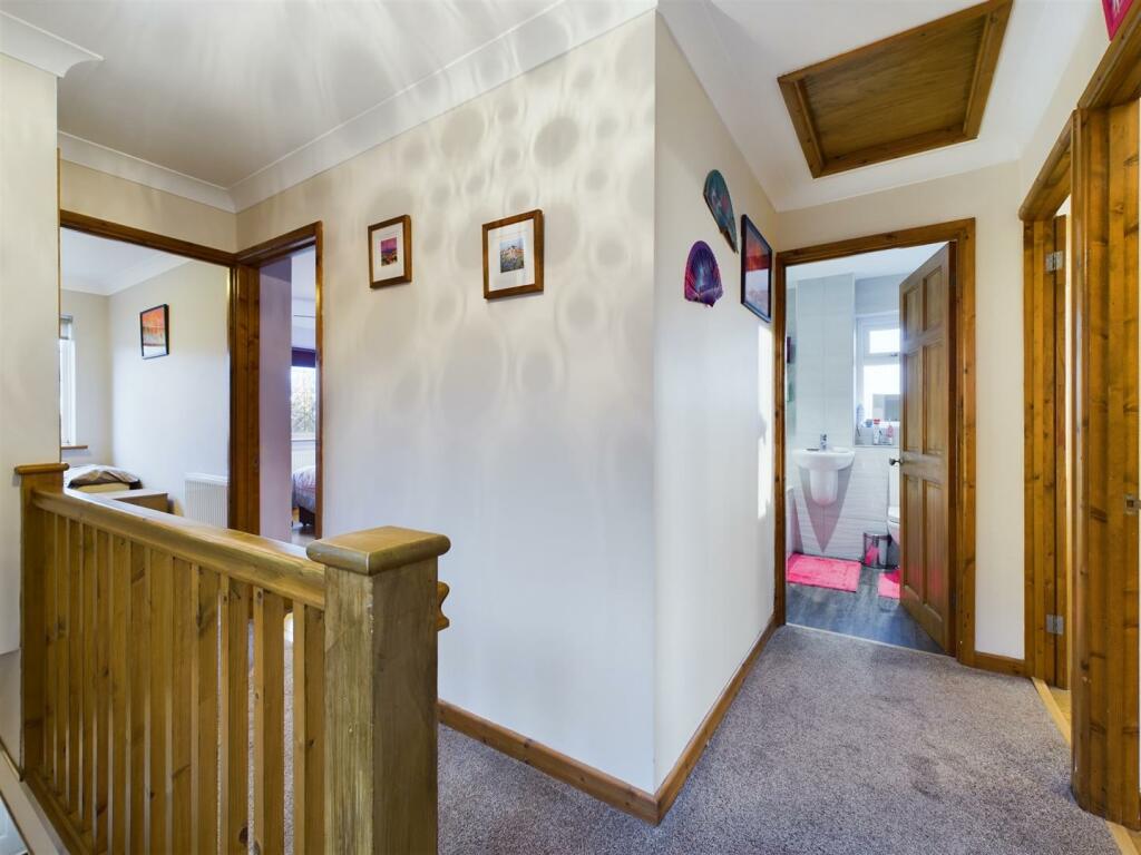 Additional property image - Willetts Drive, Halesowen, West Midlands