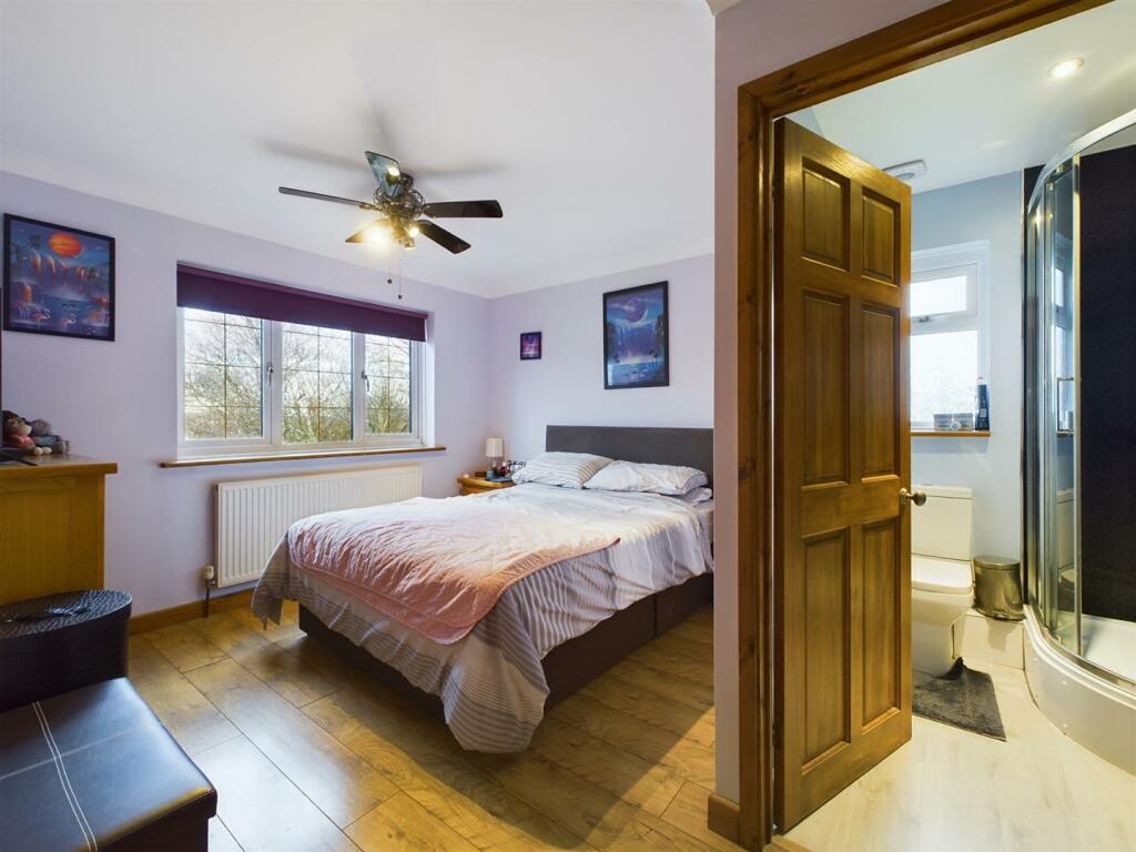 Additional property image - Willetts Drive, Halesowen, West Midlands