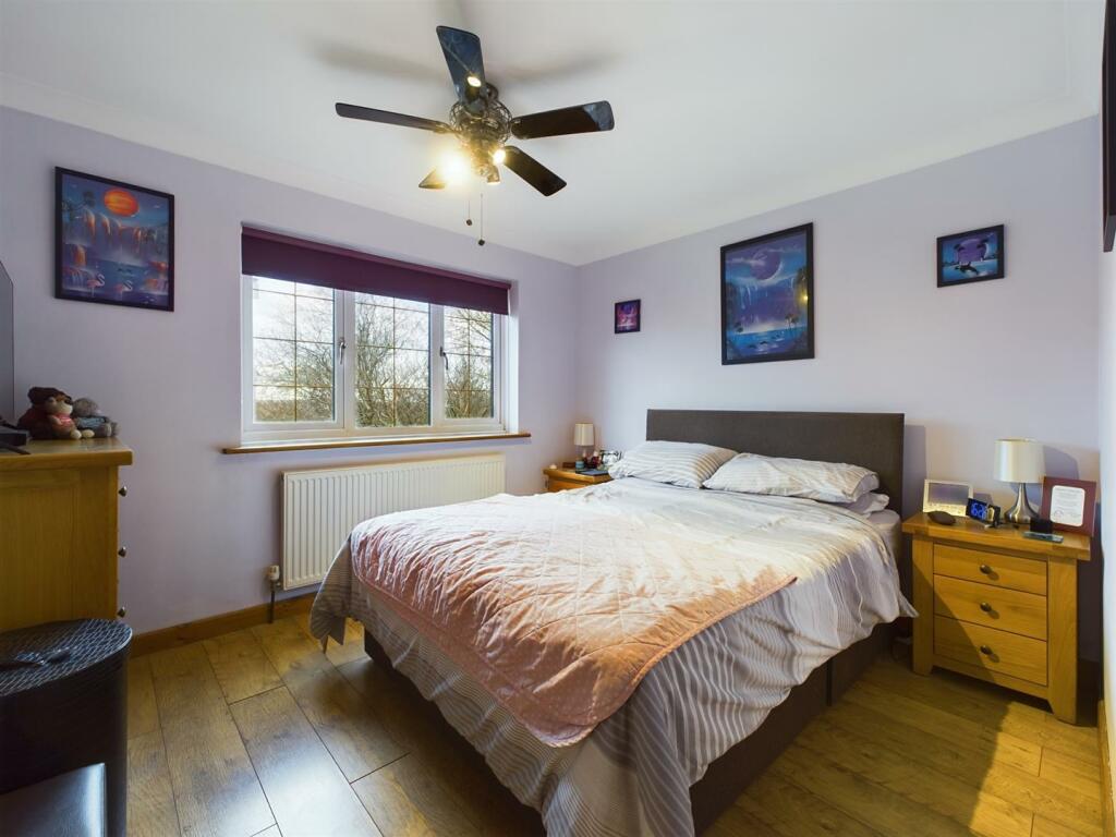 Additional property image - Willetts Drive, Halesowen, West Midlands