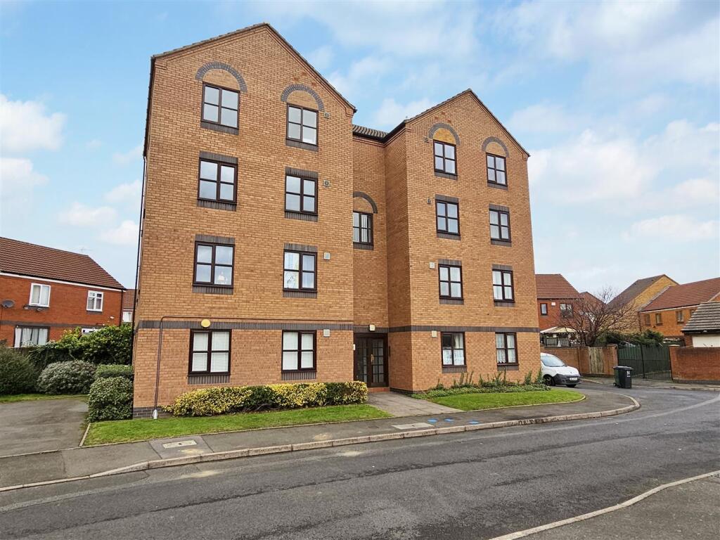 Main image of property: 77 Monins Avenue