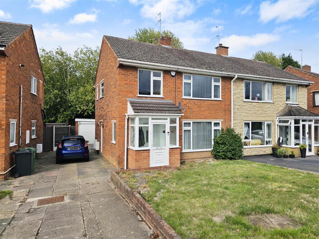 Main image of property: Bredon Avenue, Stourbridge