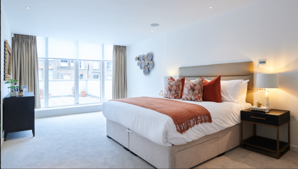 Main image of property: Young Street, London, W8