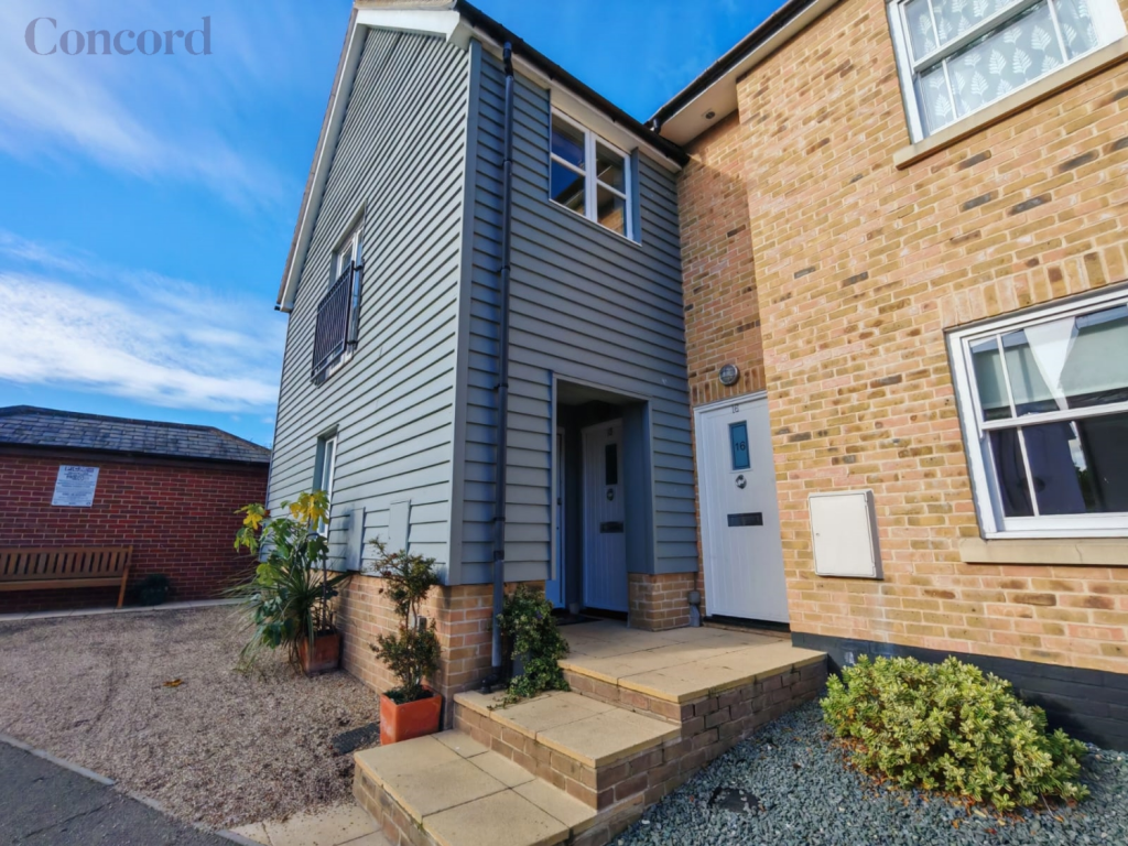 Main image of property: Darkhouse Lane Rowhedge CO5