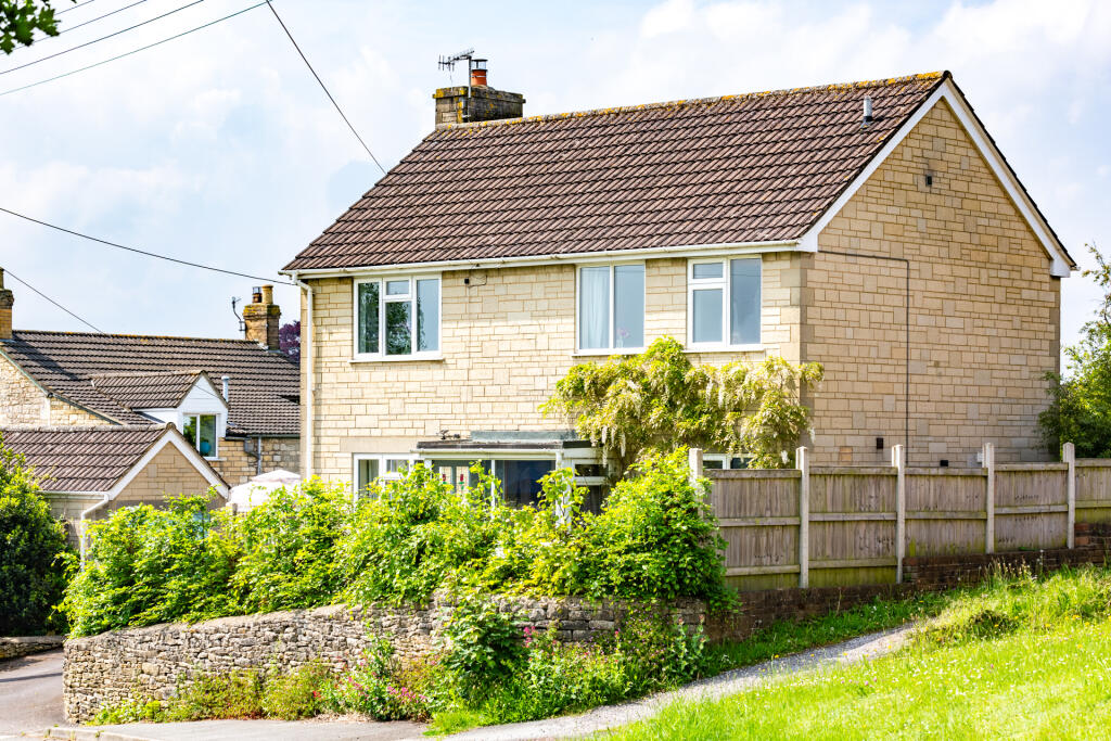 Main image of property: Hampton House, Westrip Lane, Stroud, Gloucestershire