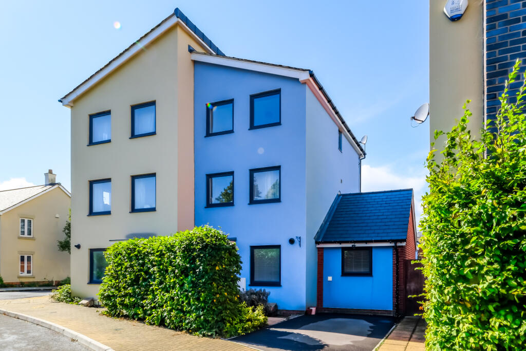 Main image of property: Arlington Road, Brockworth, Gloucester, Gloucestershire